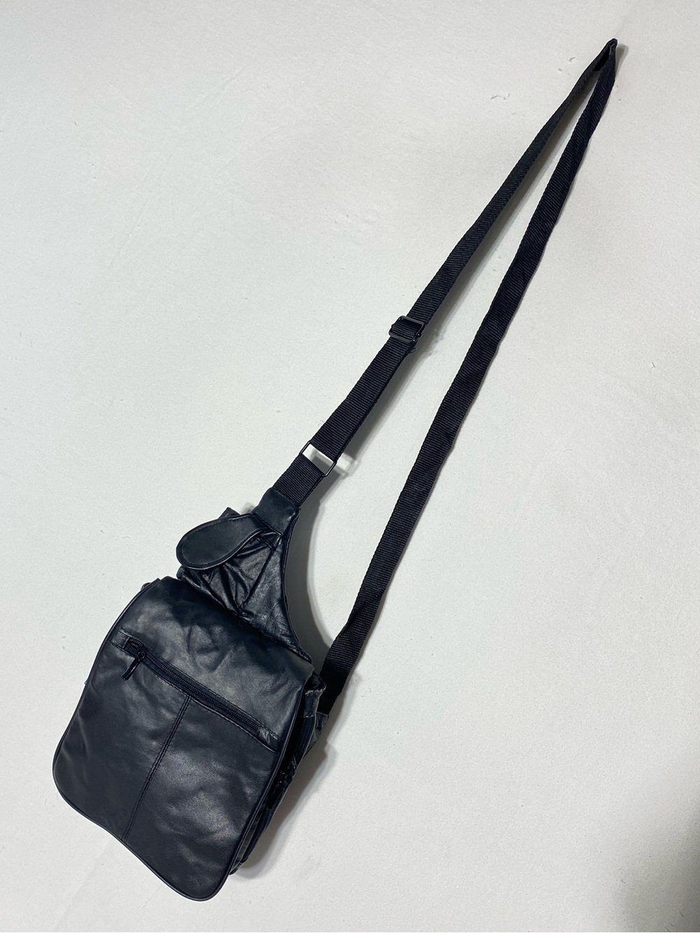 Vintage 8B Design Black Genuine Leather Sling Bag Crossbody Utility Chest Pack